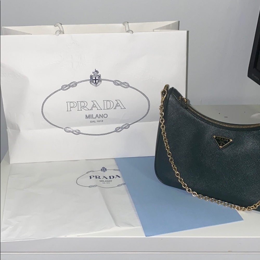 Prada Re-Edition 2005 Saffiano leather bag - Picture 3 of 12